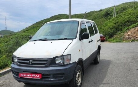 Toyota Town Ace III, 2000 год, 430 000 рублей, 1 фотография