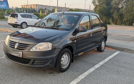 Renault Logan I, 2013 год, 349 000 рублей, 2 фотография