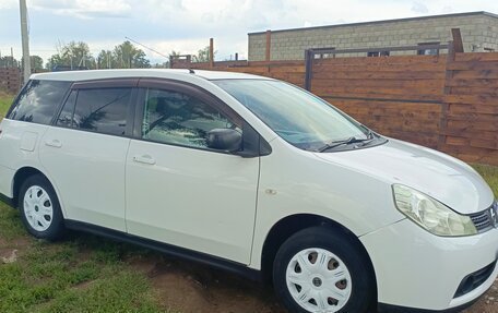 Nissan Wingroad III, 2010 год, 660 000 рублей, 3 фотография