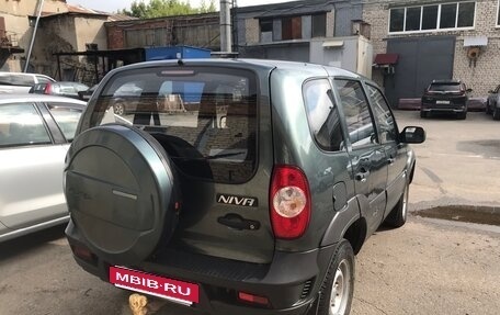 Chevrolet Niva I рестайлинг, 2013 год, 520 000 рублей, 3 фотография