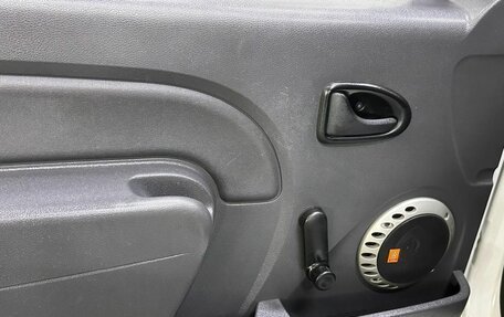 Renault Logan I, 2007 год, 288 000 рублей, 11 фотография