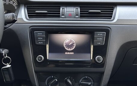 Skoda Rapid I, 2017 год, 899 000 рублей, 18 фотография