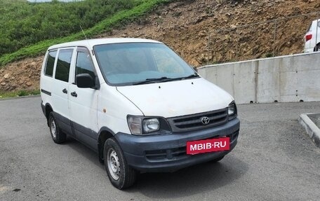 Toyota Town Ace III, 2000 год, 430 000 рублей, 3 фотография
