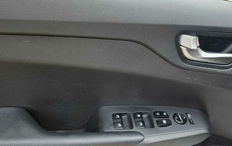 Hyundai Solaris II рестайлинг, 2020 год, 1 059 000 рублей, 14 фотография