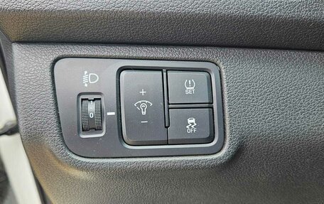 Hyundai Solaris II рестайлинг, 2020 год, 1 059 000 рублей, 17 фотография