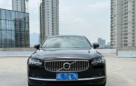 Volvo S90 II рестайлинг, 2021 год, 2 480 000 рублей, 2 фотография