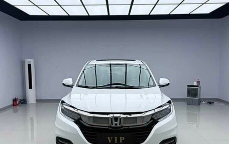 Honda Vezel, 2020 год, 1 500 000 рублей, 3 фотография