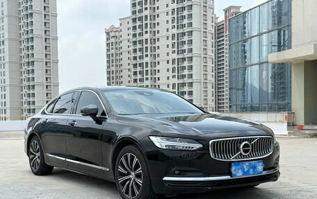 Volvo S90 II рестайлинг, 2021 год, 2 480 000 рублей, 3 фотография