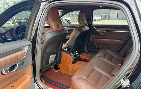 Volvo S90 II рестайлинг, 2021 год, 2 480 000 рублей, 7 фотография