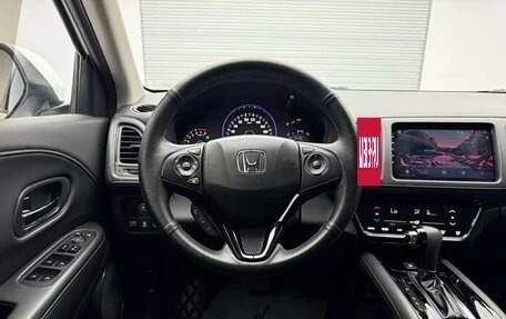 Honda Vezel, 2020 год, 1 500 000 рублей, 8 фотография