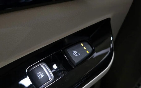 KIA Carnival, 2022 год, 2 130 000 рублей, 18 фотография