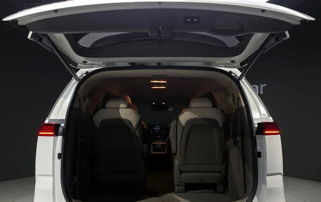 KIA Carnival, 2022 год, 2 130 000 рублей, 20 фотография