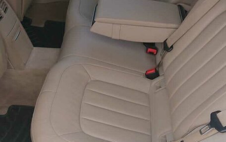 Mercedes-Benz CLS, 2013 год, 2 700 000 рублей, 10 фотография