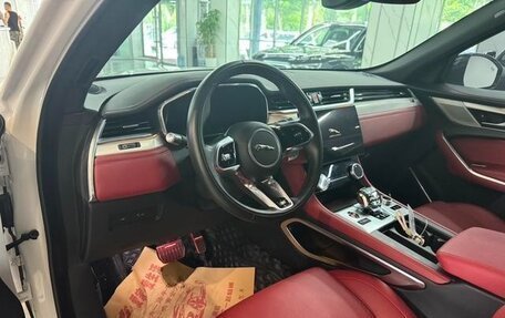 Jaguar F-Pace, 2021 год, 3 305 000 рублей, 7 фотография