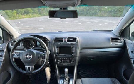 Volkswagen Golf VI, 2012 год, 950 000 рублей, 2 фотография