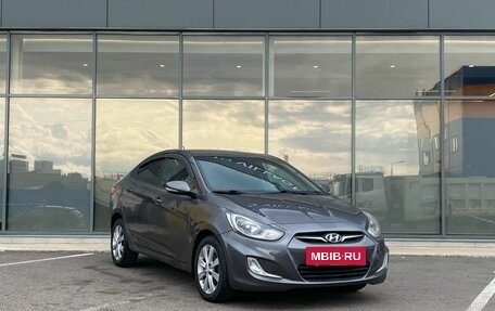 Hyundai Solaris II рестайлинг, 2011 год, 419 000 рублей, 2 фотография