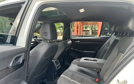 Volkswagen Golf VIII, 2023 год, 1 290 590 рублей, 20 фотография