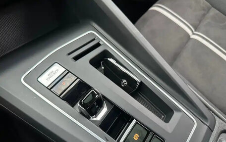 Volkswagen Golf VIII, 2023 год, 1 290 590 рублей, 16 фотография