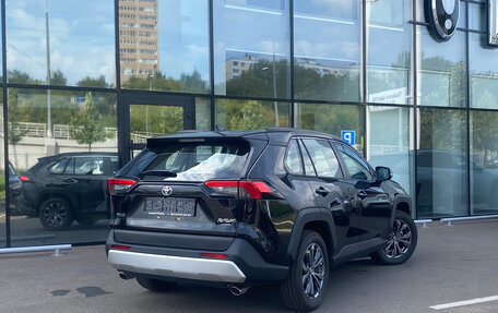 Toyota RAV4, 2025 год, 3 900 000 рублей, 2 фотография