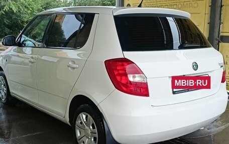Skoda Fabia II, 2011 год, 770 000 рублей, 3 фотография