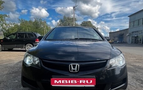 Honda Civic VIII, 2007 год, 650 000 рублей, 2 фотография