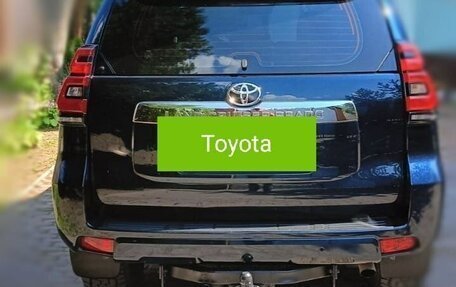 Toyota Land Cruiser Prado 150 рестайлинг 2, 2018 год, 4 300 000 рублей, 3 фотография