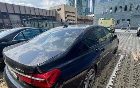 BMW 7 серия, 2016 год, 3 000 000 рублей, 3 фотография