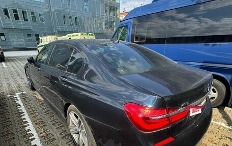 BMW 7 серия, 2016 год, 3 000 000 рублей, 4 фотография