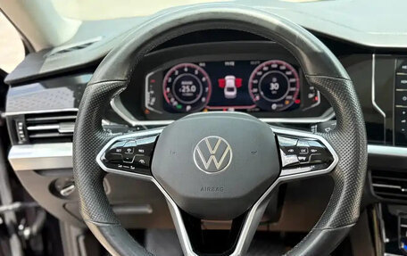 Volkswagen Passat B8 рестайлинг, 2022 год, 2 140 070 рублей, 12 фотография