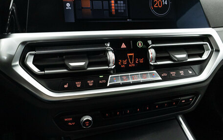 BMW 3 серия, 2021 год, 3 100 000 рублей, 15 фотография