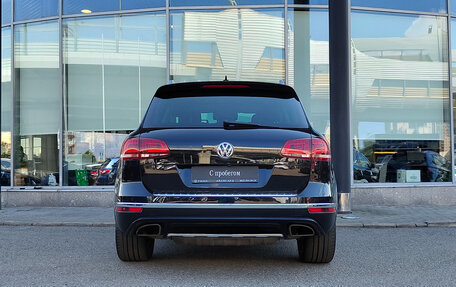 Volkswagen Touareg III, 2016 год, 2 715 000 рублей, 4 фотография