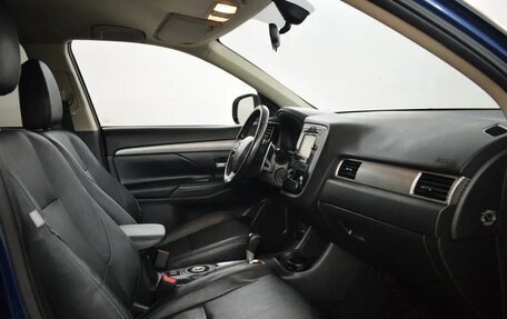 Mitsubishi Outlander III рестайлинг 3, 2013 год, 1 250 000 рублей, 11 фотография