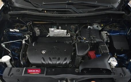 Mitsubishi Outlander III рестайлинг 3, 2013 год, 1 250 000 рублей, 14 фотография