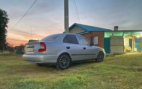 Hyundai Accent II, 2004 год, 290 000 рублей, 2 фотография