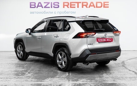 Toyota RAV4, 2019 год, 2 499 000 рублей, 8 фотография