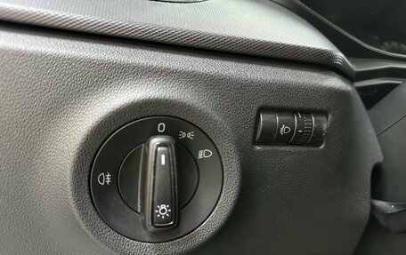 Skoda Rapid II, 2021 год, 1 289 000 рублей, 19 фотография