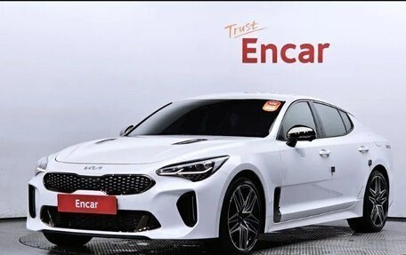 KIA Stinger I, 2021 год, 2 465 000 рублей, 2 фотография