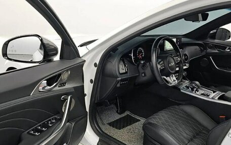KIA Stinger I, 2021 год, 2 465 000 рублей, 6 фотография