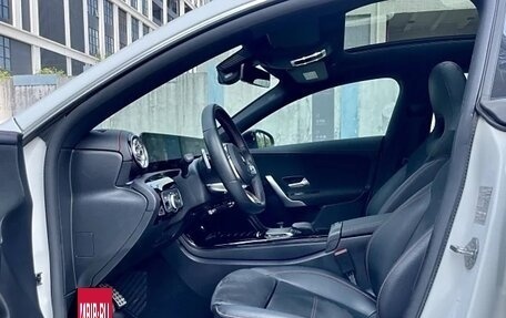 Mercedes-Benz CLA, 2021 год, 2 237 852 рублей, 9 фотография