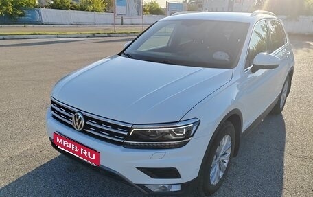 Volkswagen Tiguan II, 2017 год, 2 520 000 рублей, 7 фотография