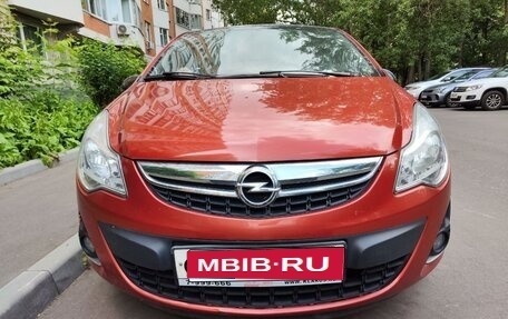 Opel Corsa D, 2012 год, 399 999 рублей, 1 фотография