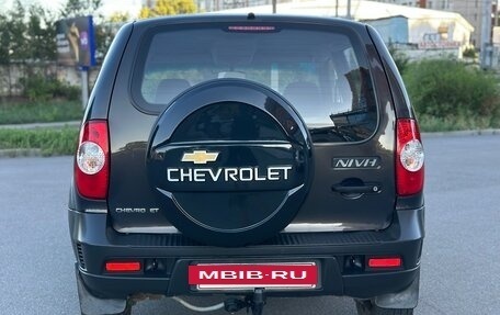 Chevrolet Niva I рестайлинг, 2011 год, 420 000 рублей, 6 фотография