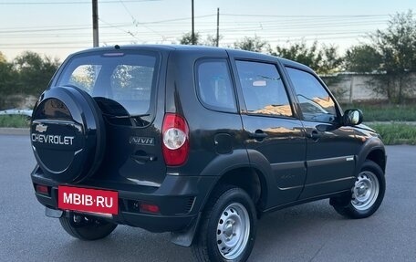 Chevrolet Niva I рестайлинг, 2011 год, 420 000 рублей, 4 фотография