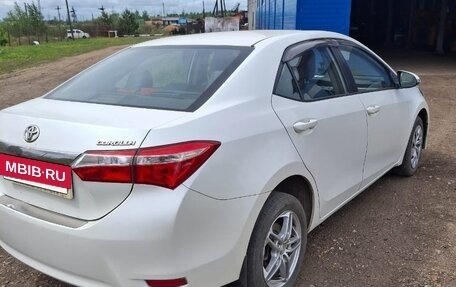 Toyota Corolla, 2015 год, 1 450 000 рублей, 9 фотография