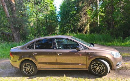 Volkswagen Polo VI (EU Market), 2014 год, 980 000 рублей, 3 фотография