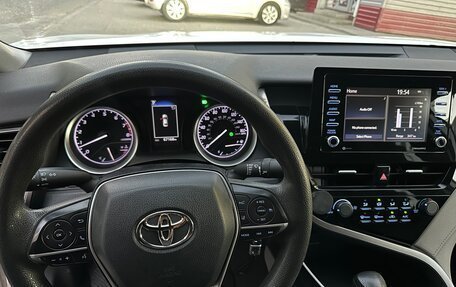 Toyota Camry, 2021 год, 3 200 000 рублей, 11 фотография