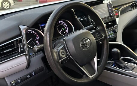 Toyota Camry, 2021 год, 3 200 000 рублей, 12 фотография