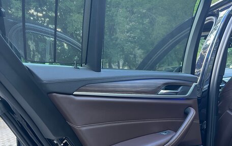 BMW 5 серия, 2019 год, 4 200 000 рублей, 11 фотография