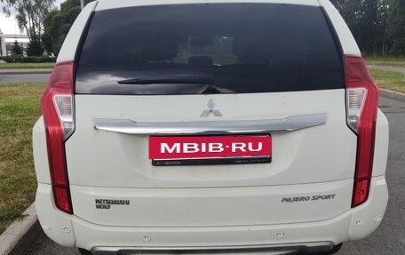Mitsubishi Pajero Sport III рестайлинг, 2018 год, 1 700 000 рублей, 2 фотография