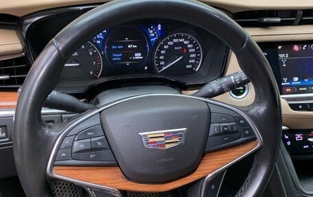 Cadillac XT5 I рестайлинг, 2016 год, 2 500 000 рублей, 8 фотография